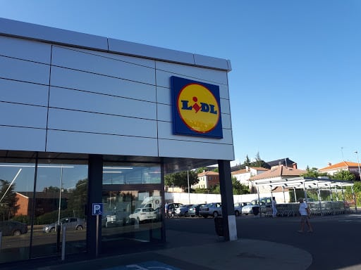 supermercado-Lidl-en-Ávila‎